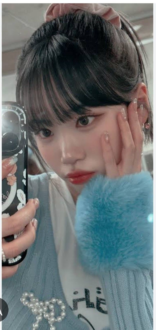 A moment captured by Kim Chaewon (LE SSERAFIM)'s fan