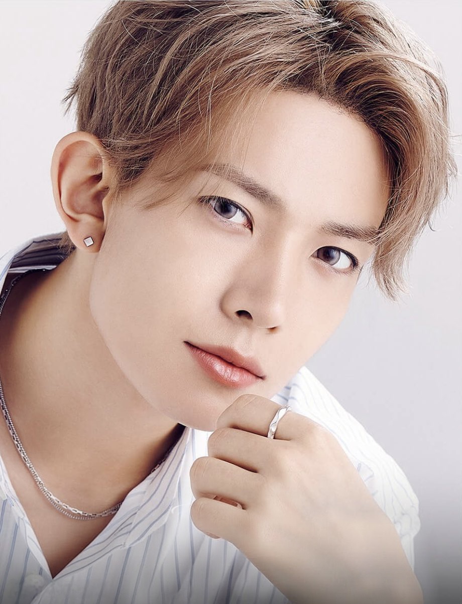 Foto aktivitas terbaru Heeseung (ENHYPEN)