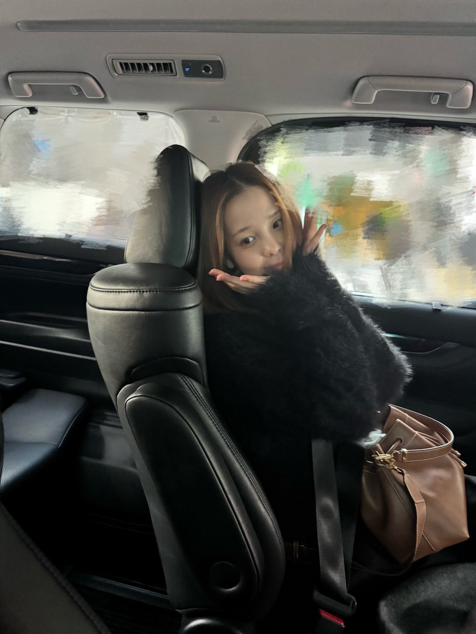 Latest photo of Mako (NiziU)