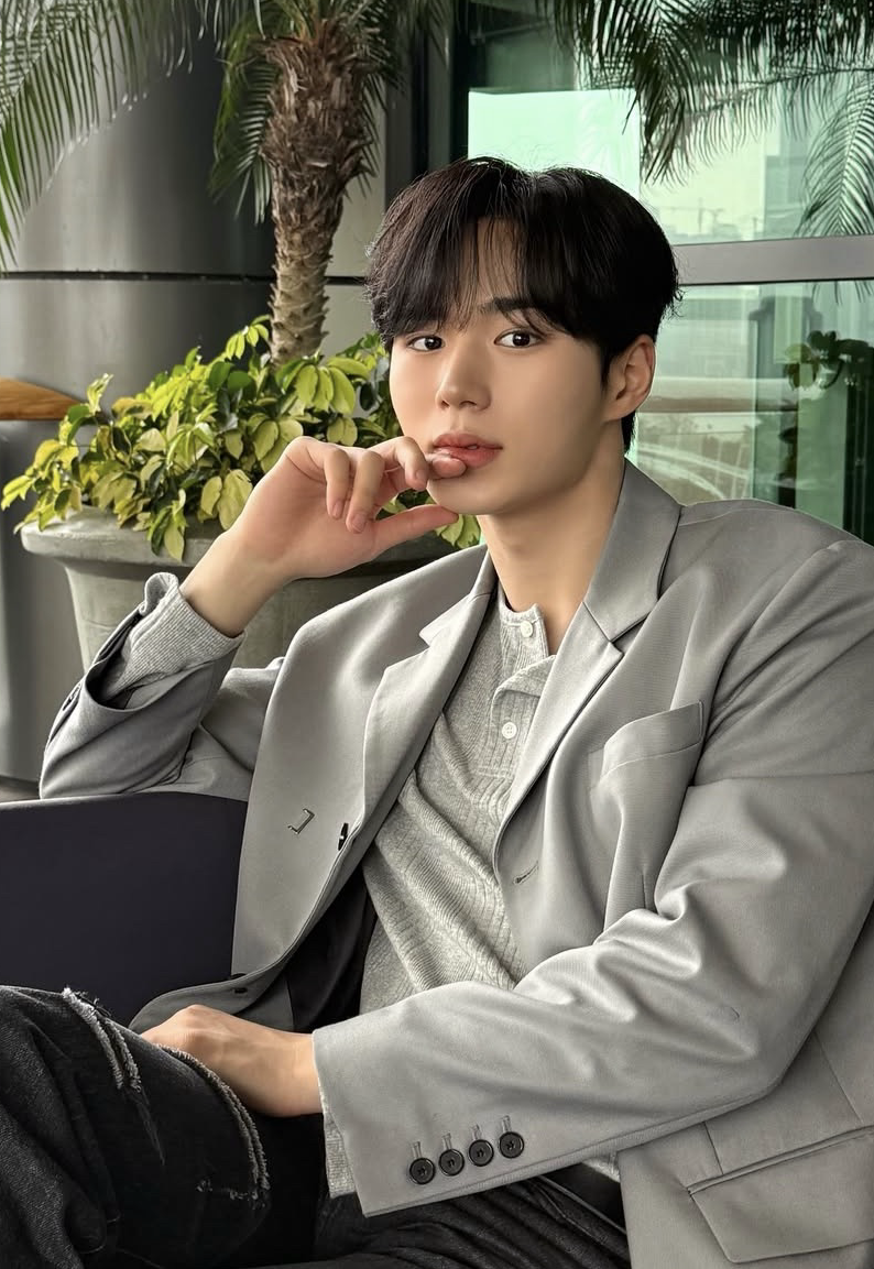 Latest photo of Kim Junseo (ALPHA DRIVE ONE)