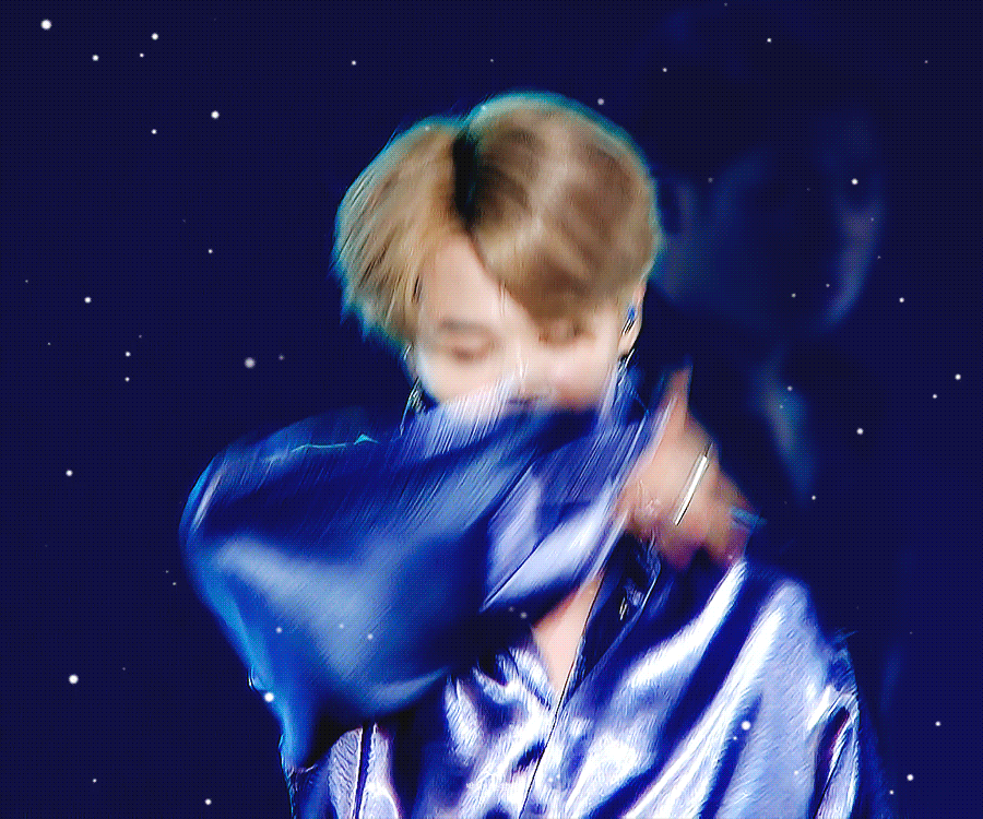A moment captured by Jimin (BTS)'s fan