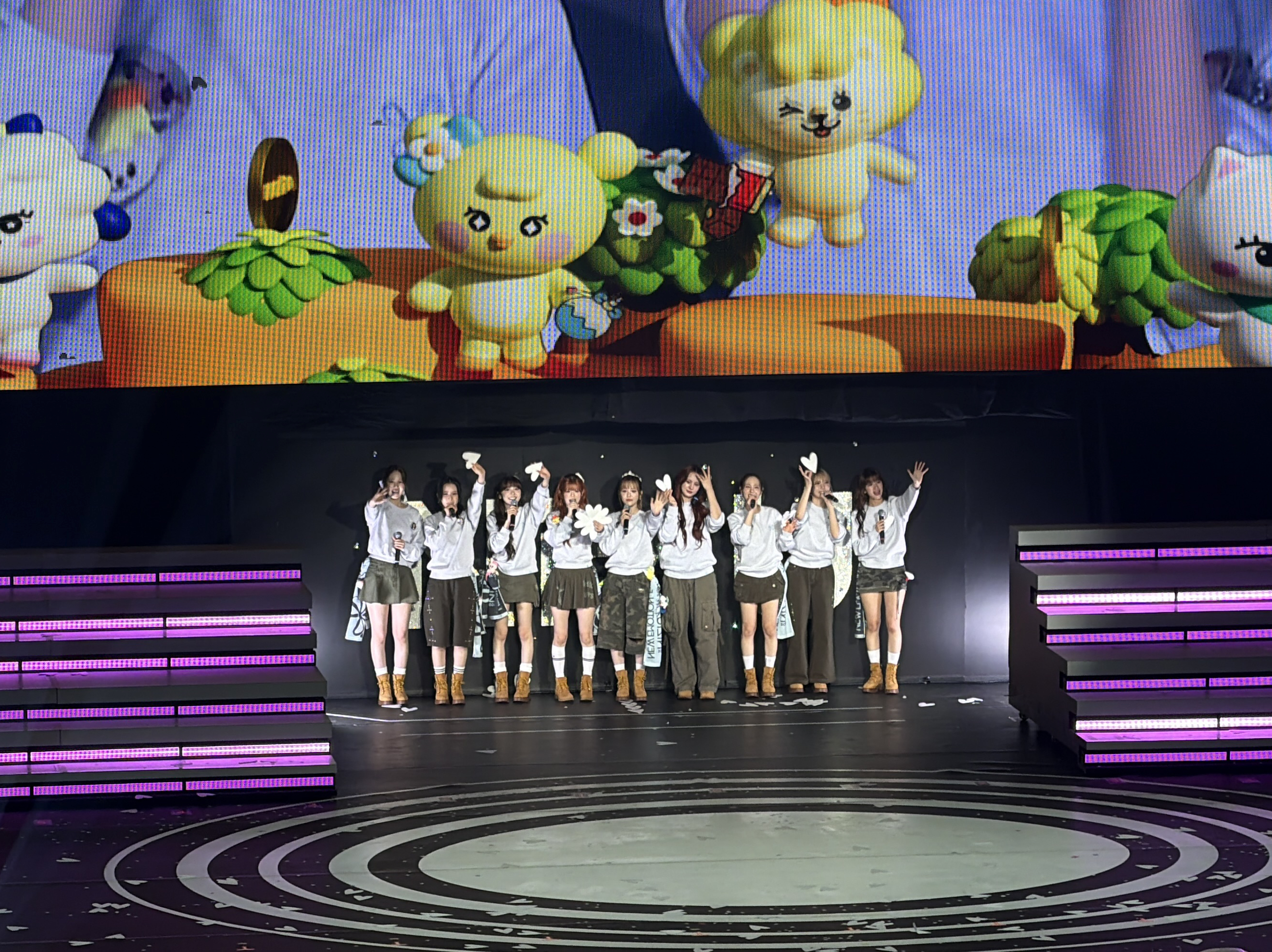 Recent activity shot of NiziU