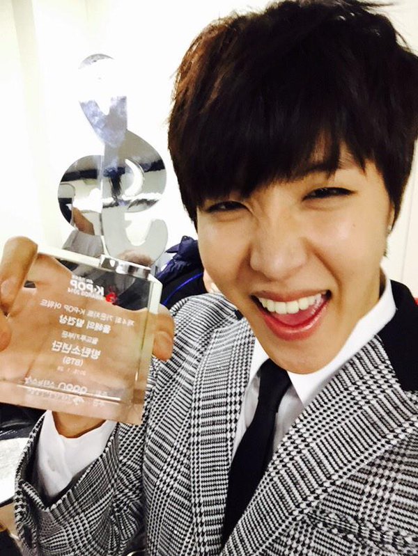 Behind-the-scenes cut of j-hope (BTS)