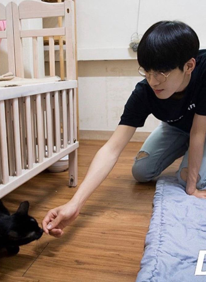 Behind-the-scenes cut of Wonwoo (SEVENTEEN)