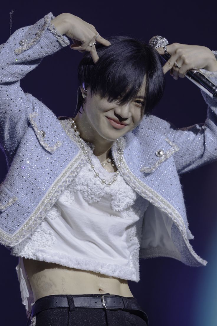 Behind-the-scenes cut of SuperM