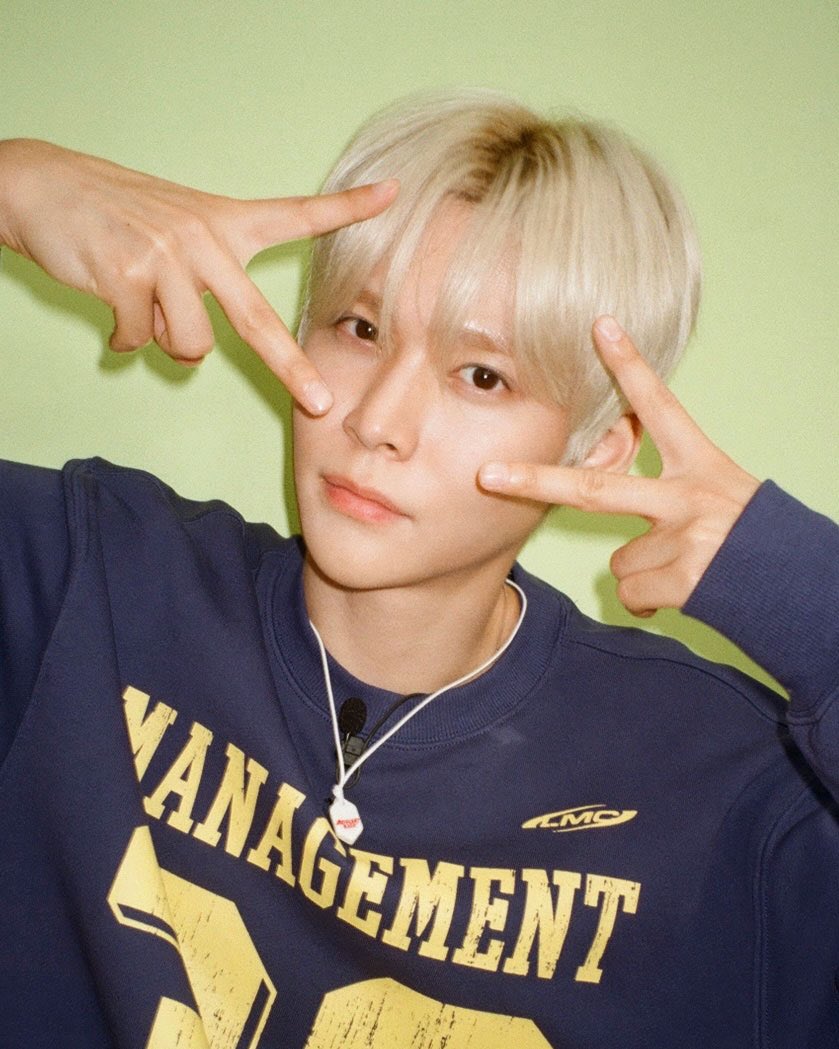 Behind-the-scenes cut of Eunseok (RIIZE)