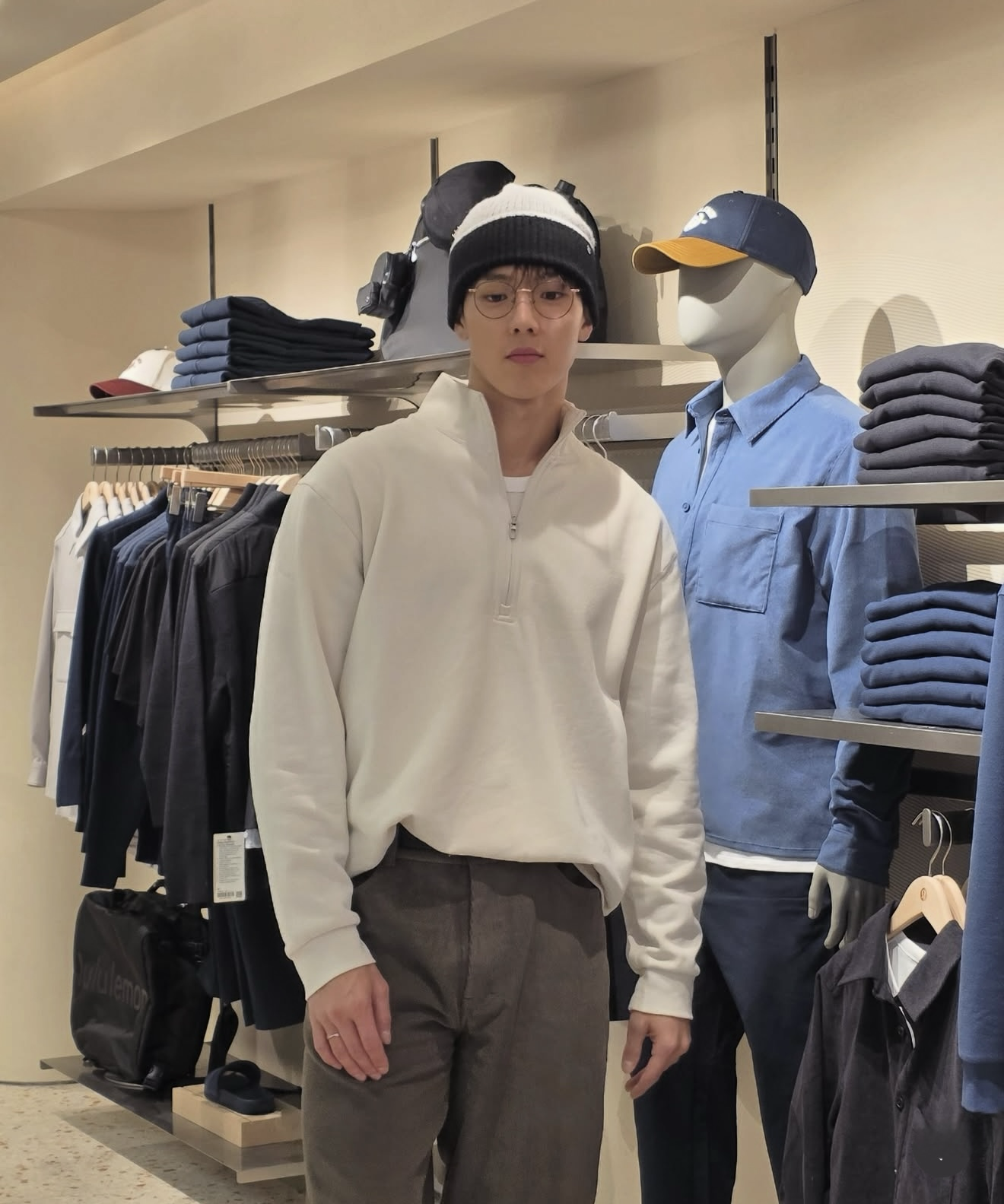 Foto terbaru Shownu (MONSTA X)