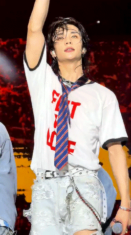 Latest photo of Hyunjin (Stray Kids)
