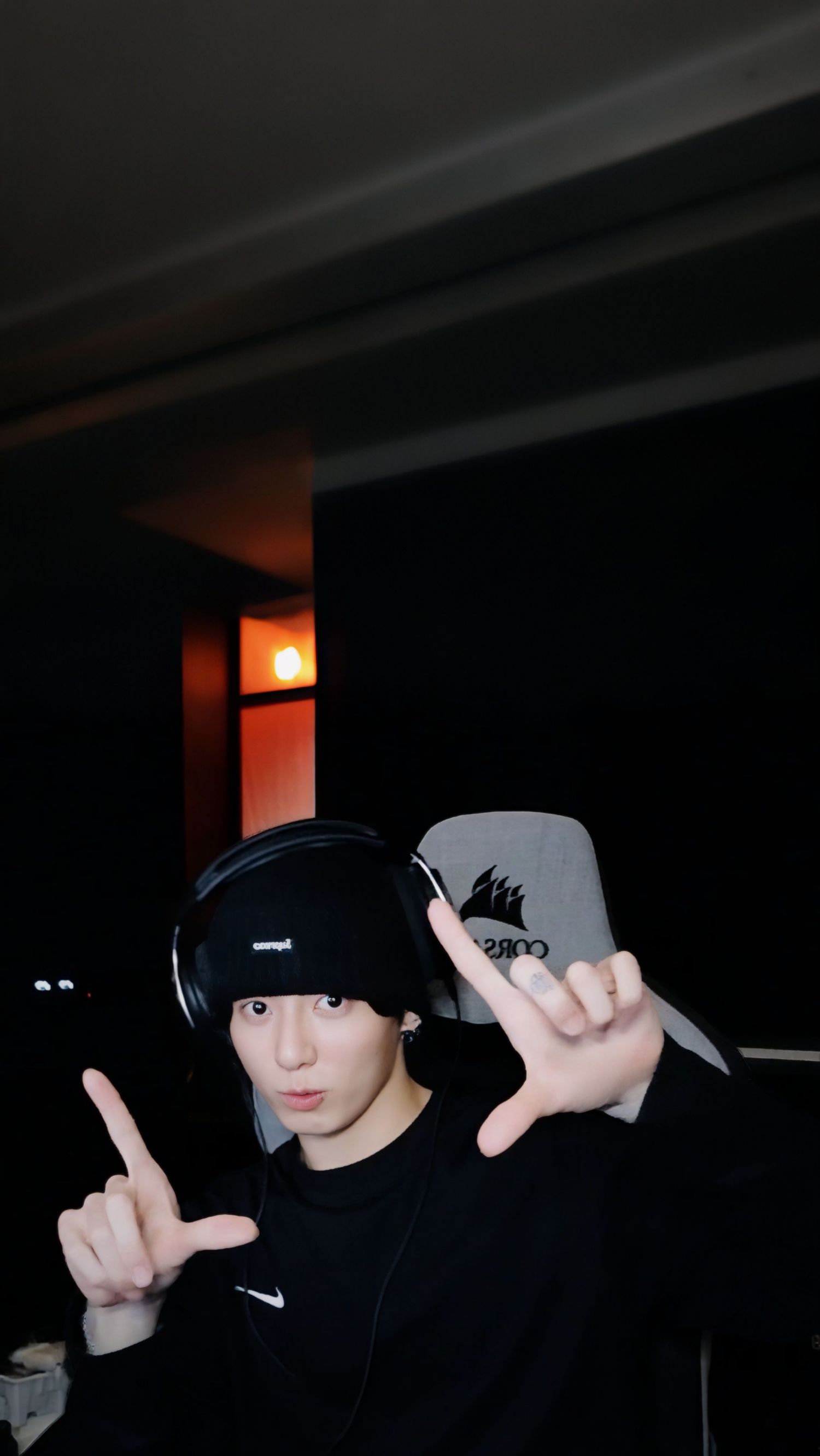 Fandom-recommended wallpaper image of Jungkook (BTS)