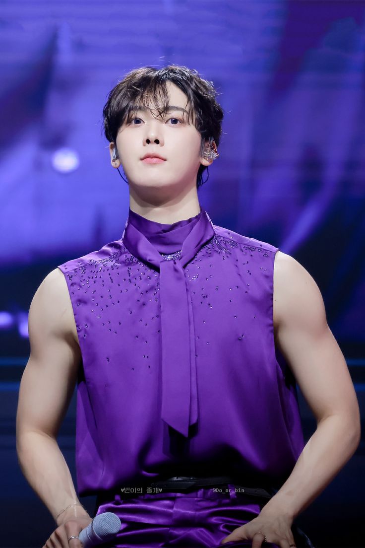 Latest photo of Sanha (ASTRO)