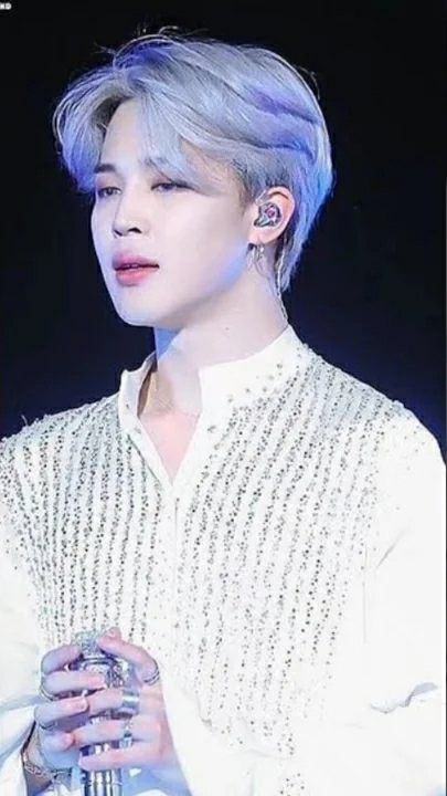 Today's most popular wallpaper in the Jimin (BTS) community