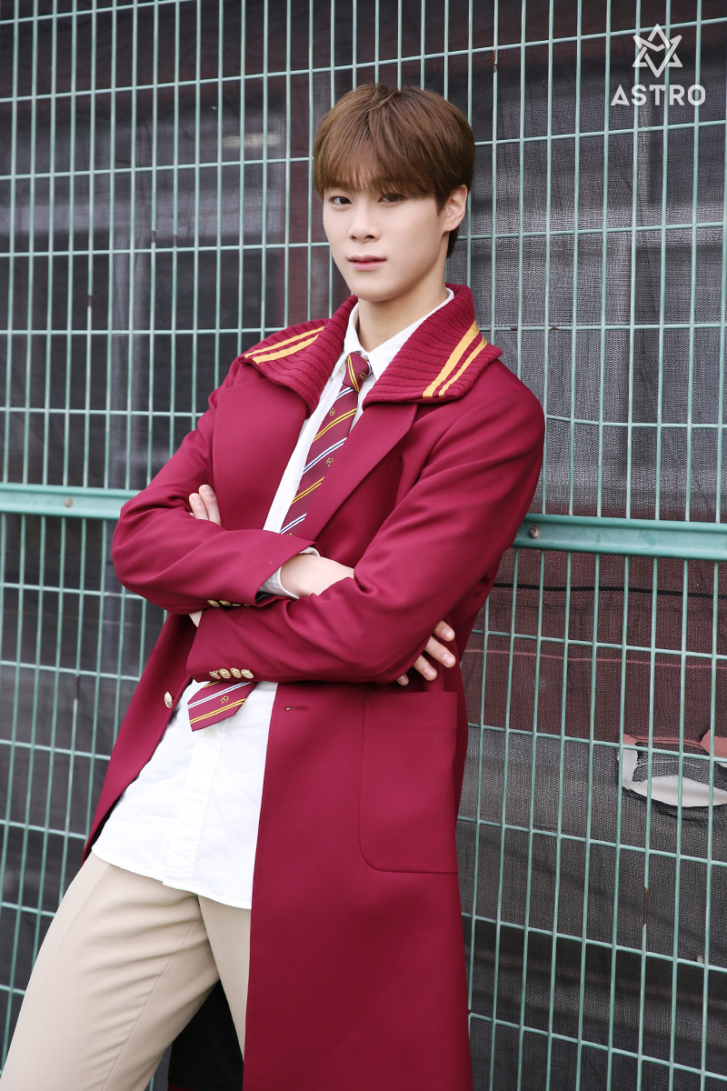 Behind-the-scenes cut of Moonbin (ASTRO)