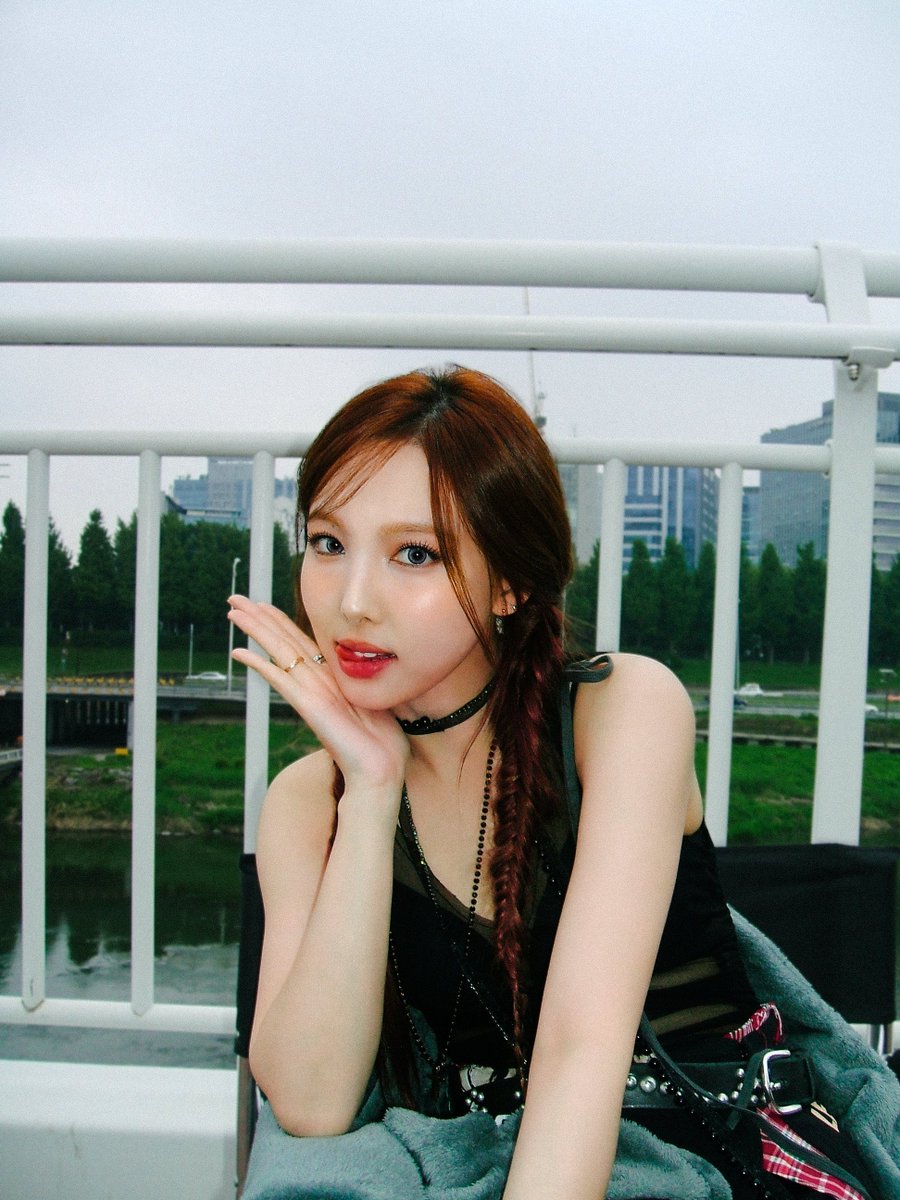 娜琏 (TWICE)的最新照片