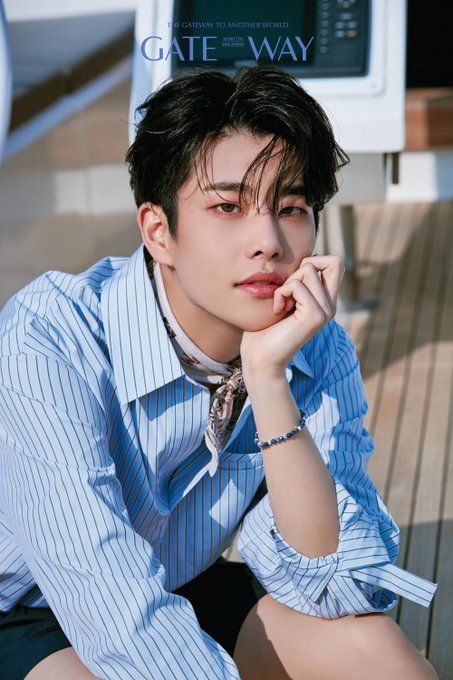 Behind-the-scenes cut of MJ (ASTRO)