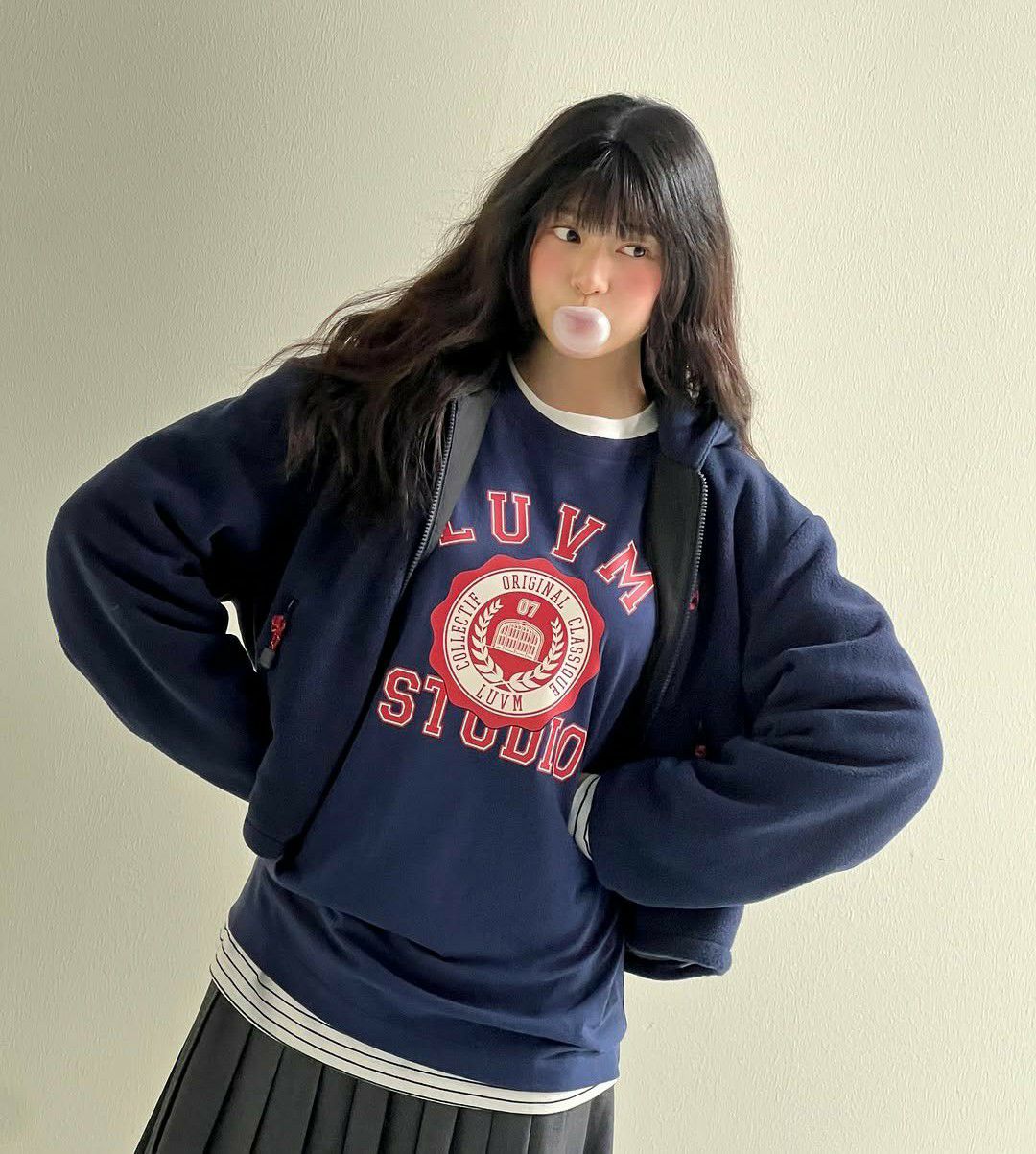 Recent activity shot of Kim Minju