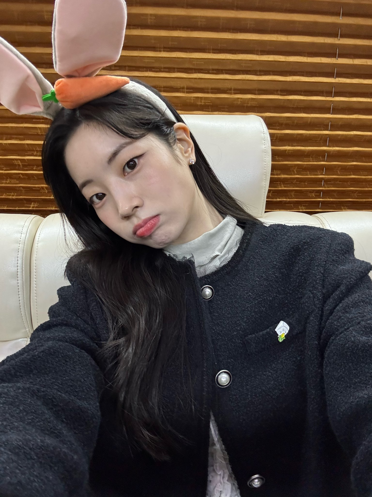 Recent activity shot of Dahyun (TWICE)
