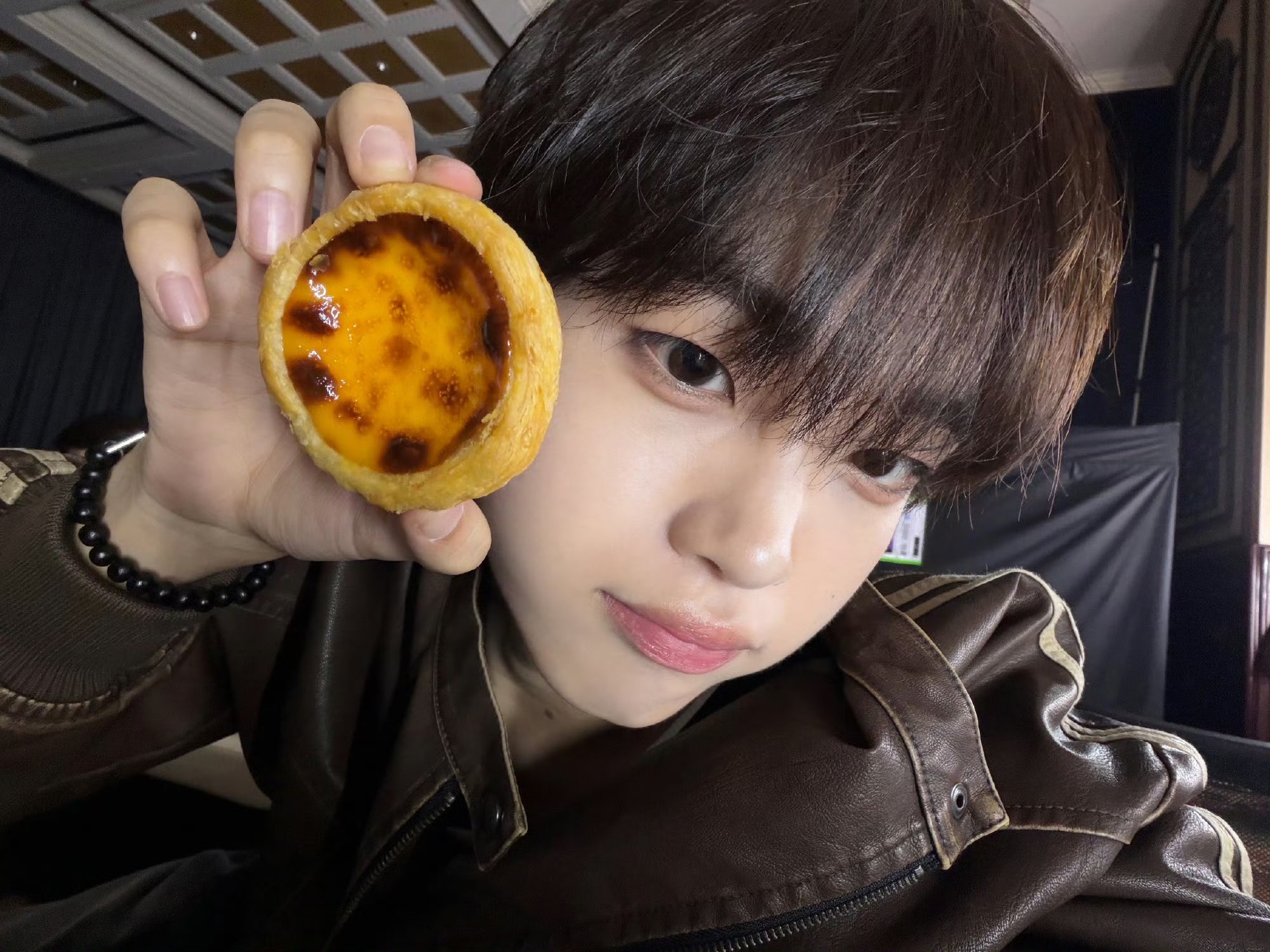 亨俊 (CRAVITY)的最新照片