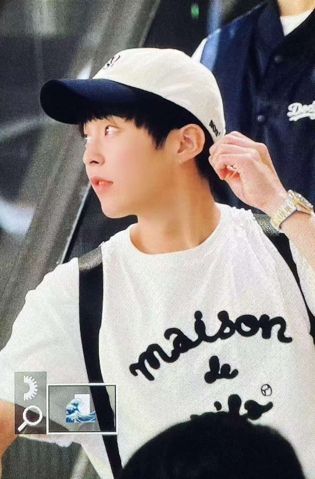 Behind-the-scenes cut of Xiumin (EXO)