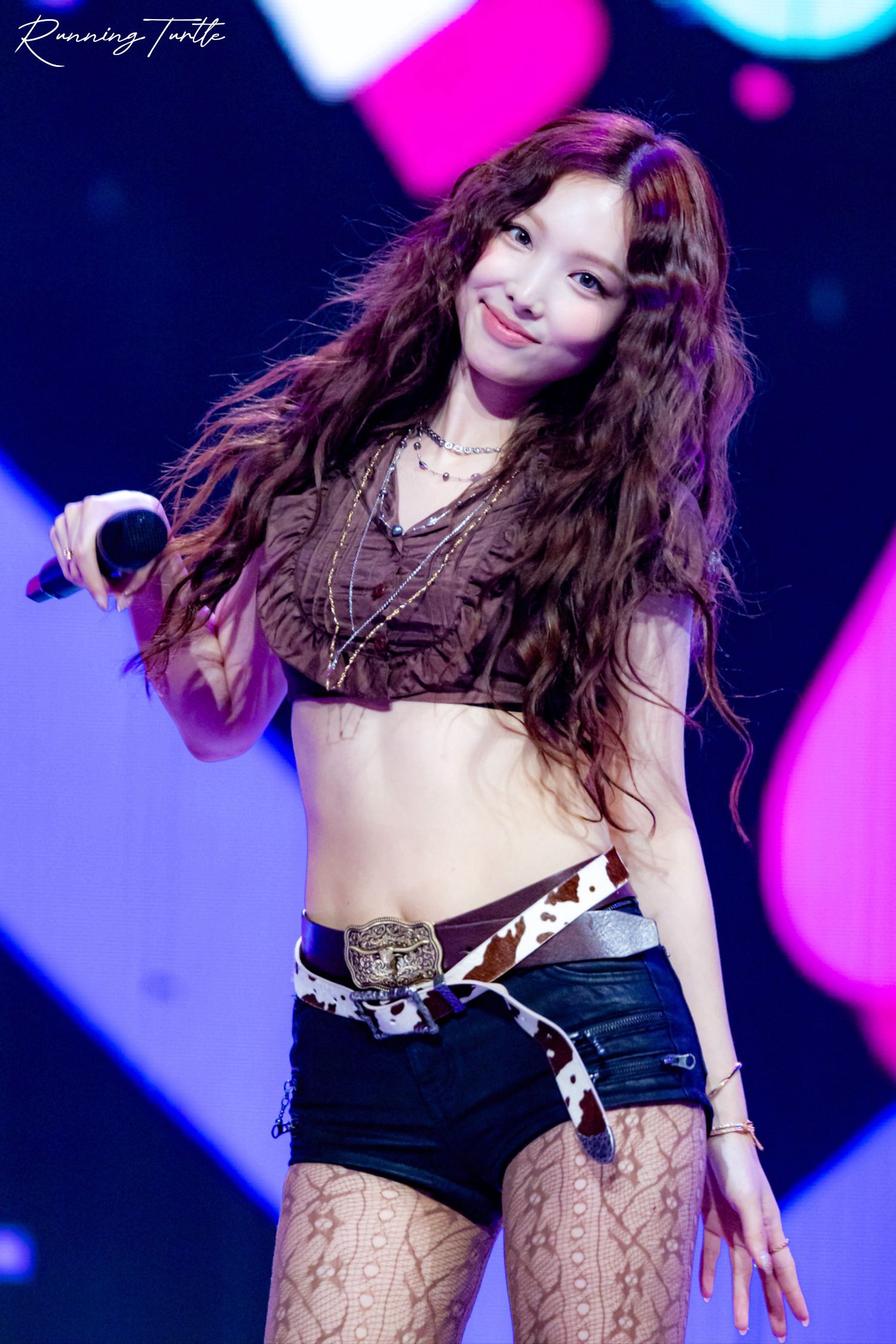 Latest photo of Nayeon (TWICE)