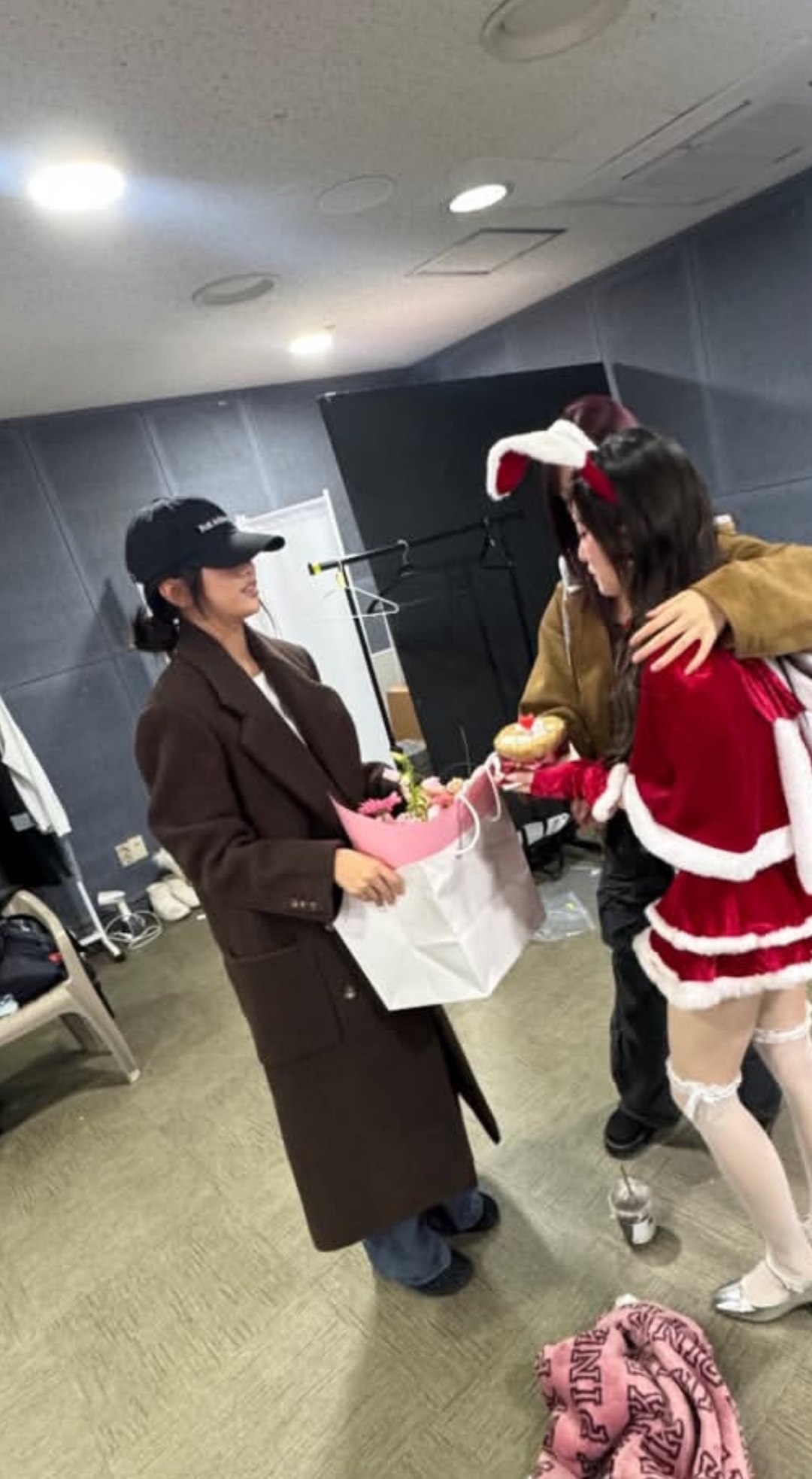 Recent activity shot of Leeseo (IVE)