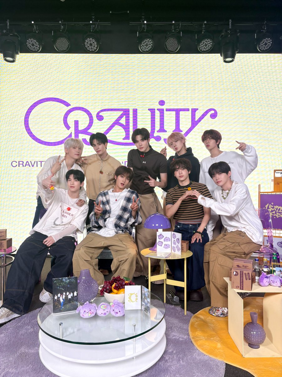 Behind-the-scenes cut of CRAVITY