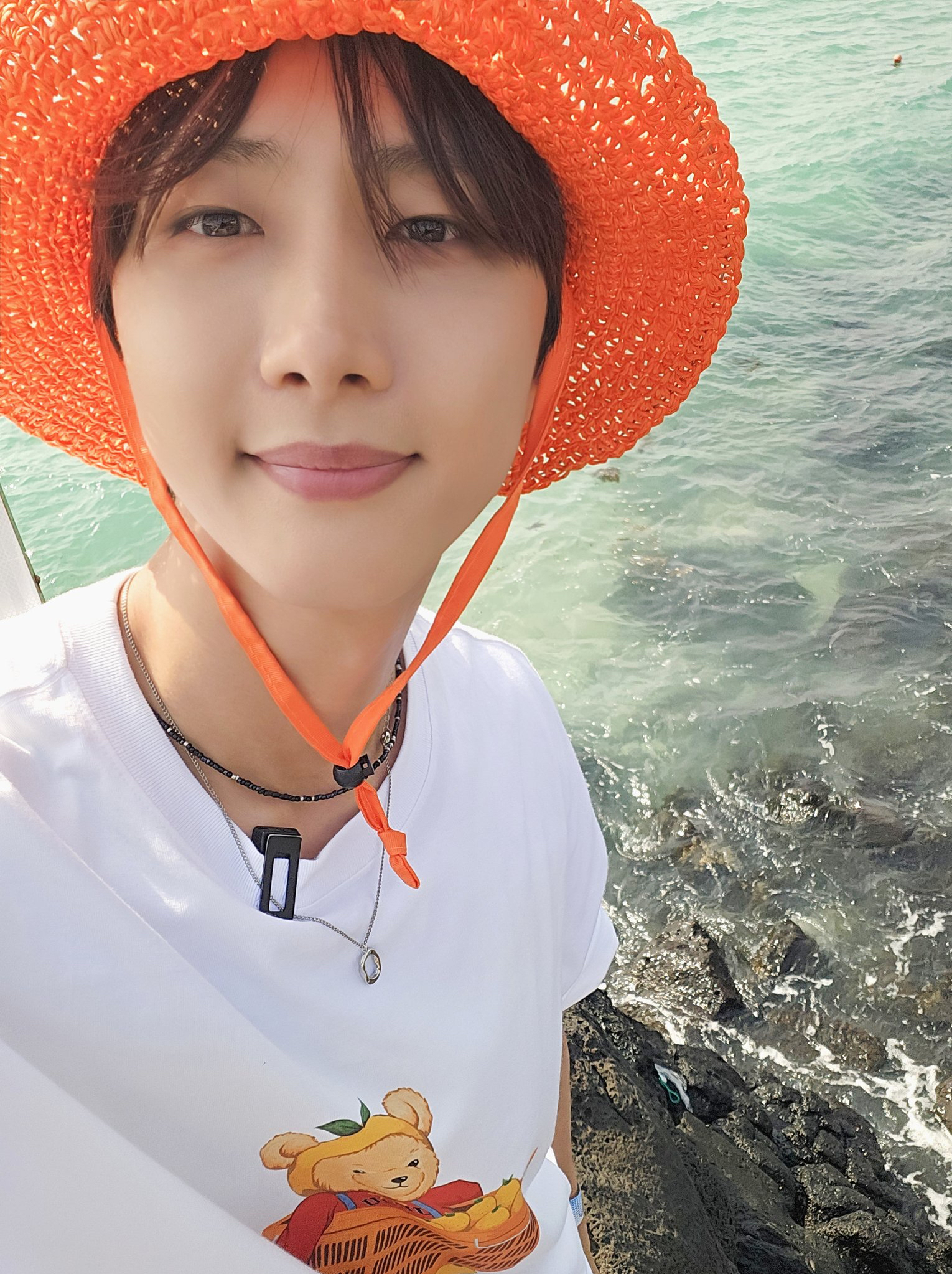 Latest photo of Hui (PENTAGON)