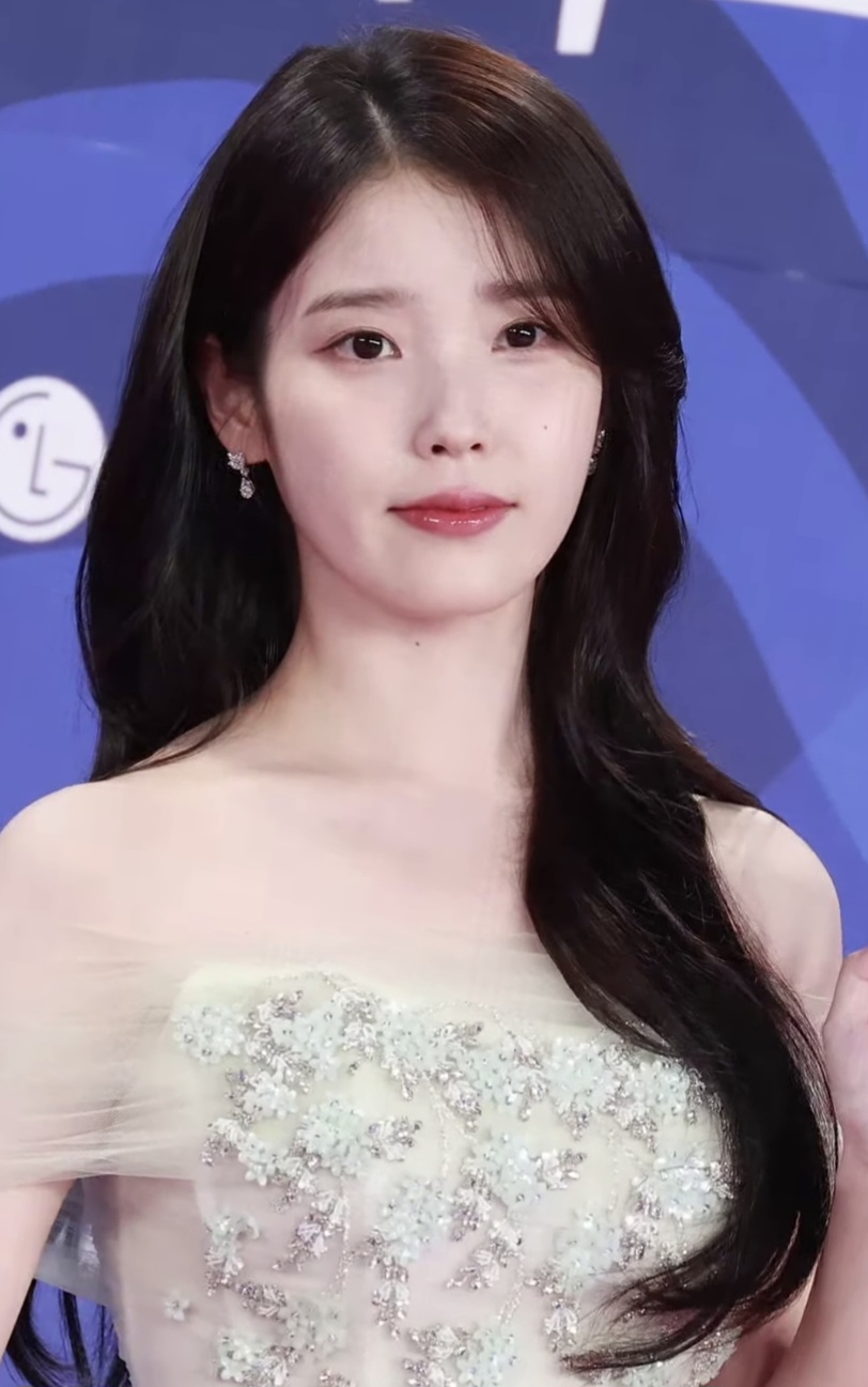 A moment captured by IU's fan
