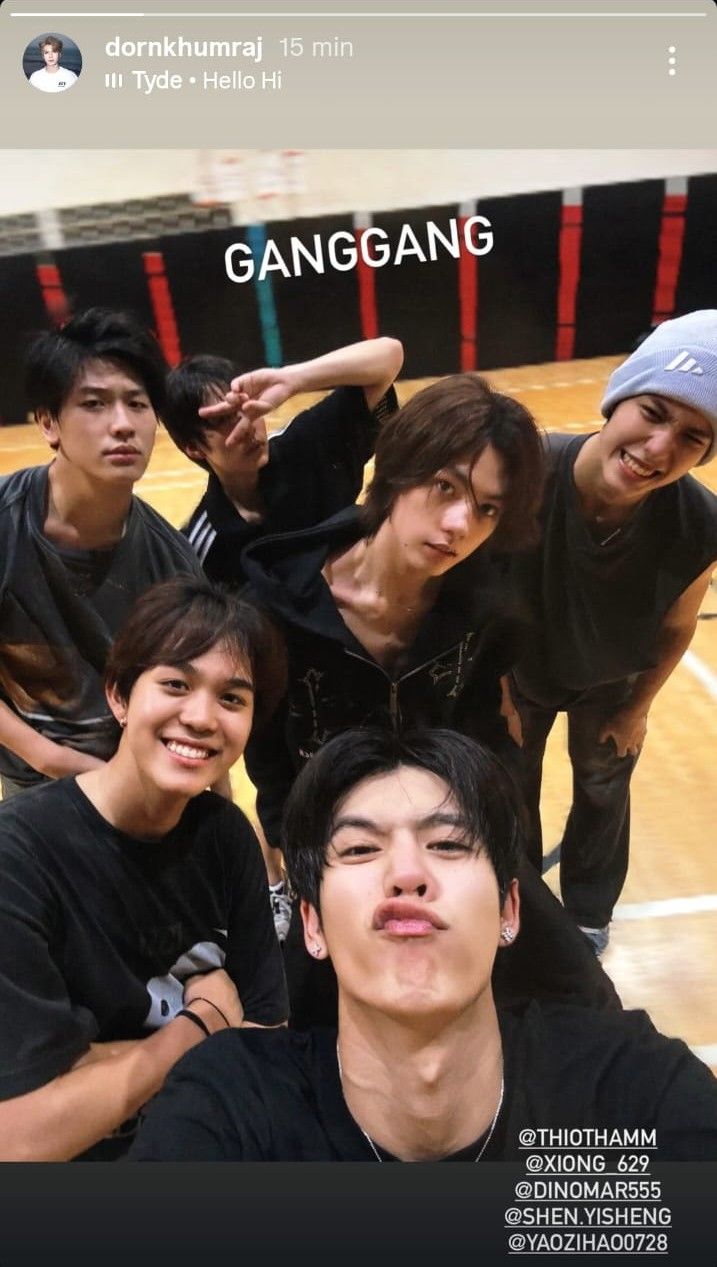 Today's most popular wallpaper in the NexT1DE community