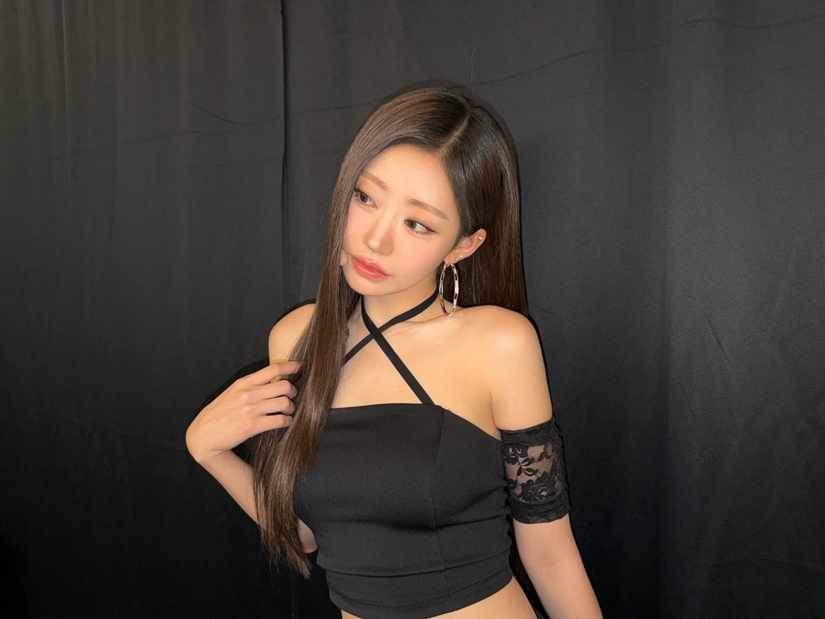 A moment captured by KISS OF LIFE's fan