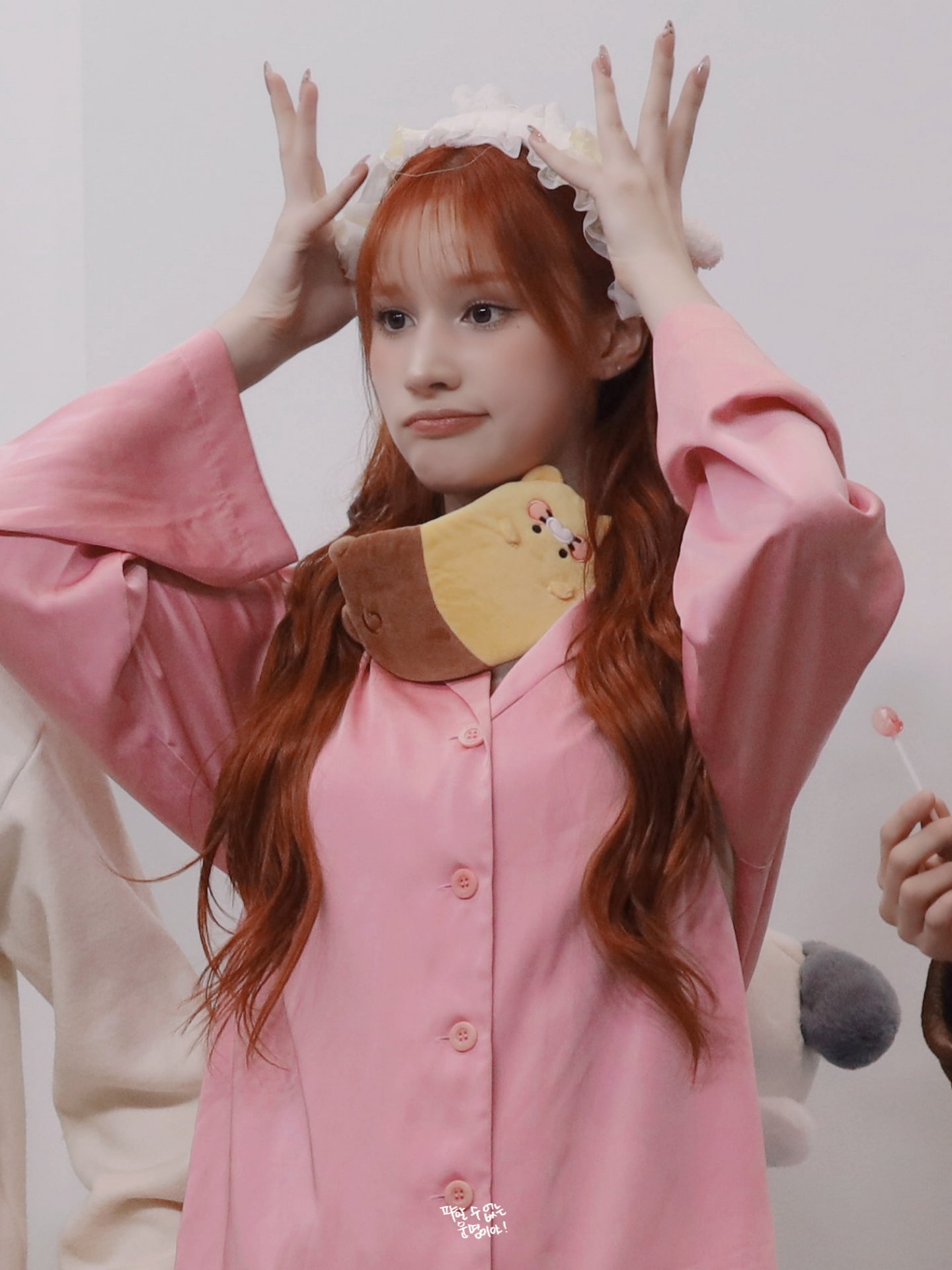 Behind-the-scenes cut of Huening Bahiyyih (Kep1er)