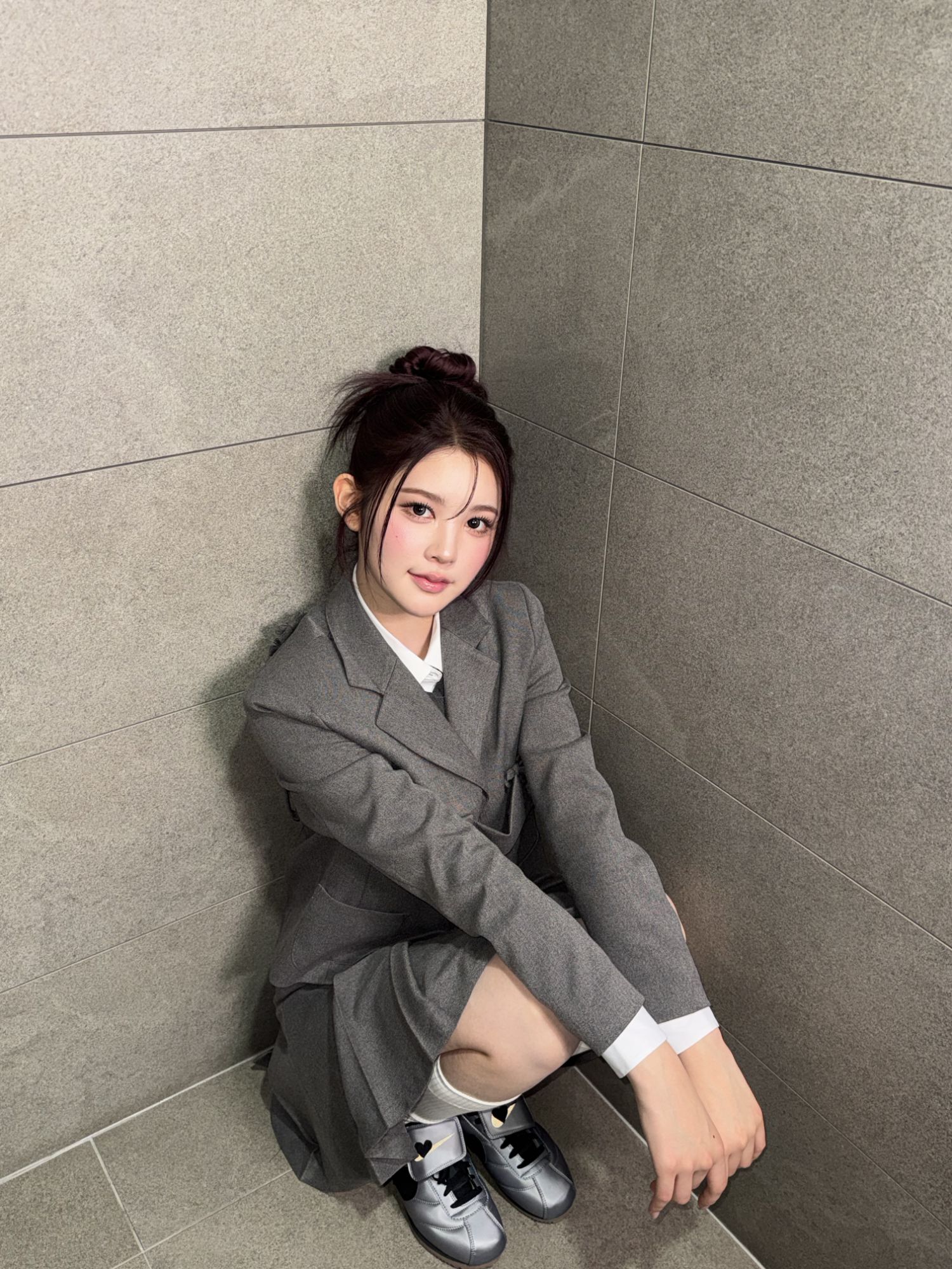 A moment captured by A-na (Hearts2Hearts)'s fan