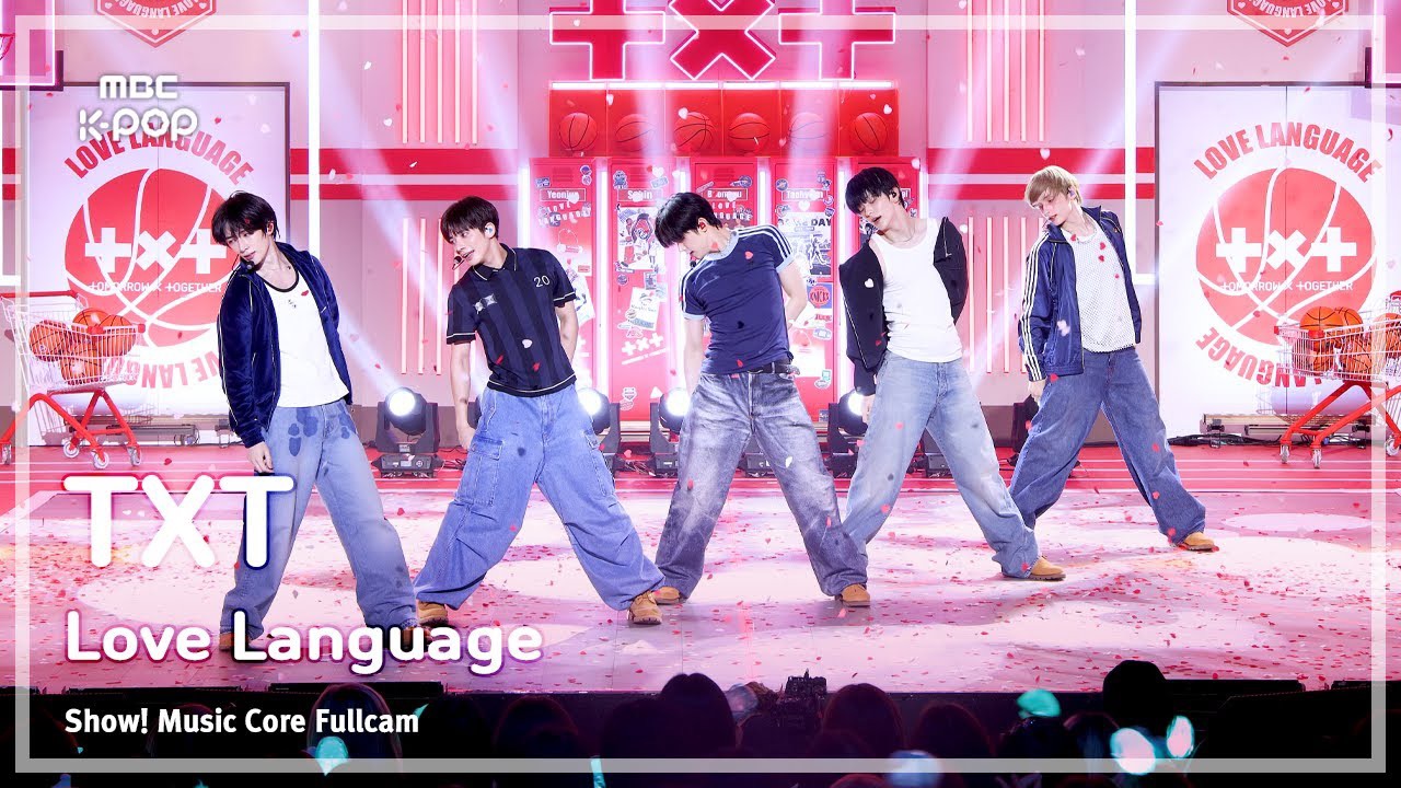 TOMORROW X TOGETHERの最新写真