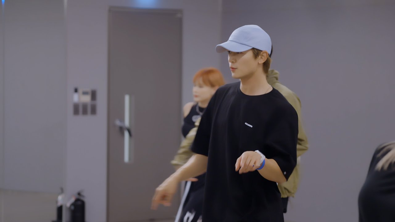 Latest photo of Minho (SHINee)