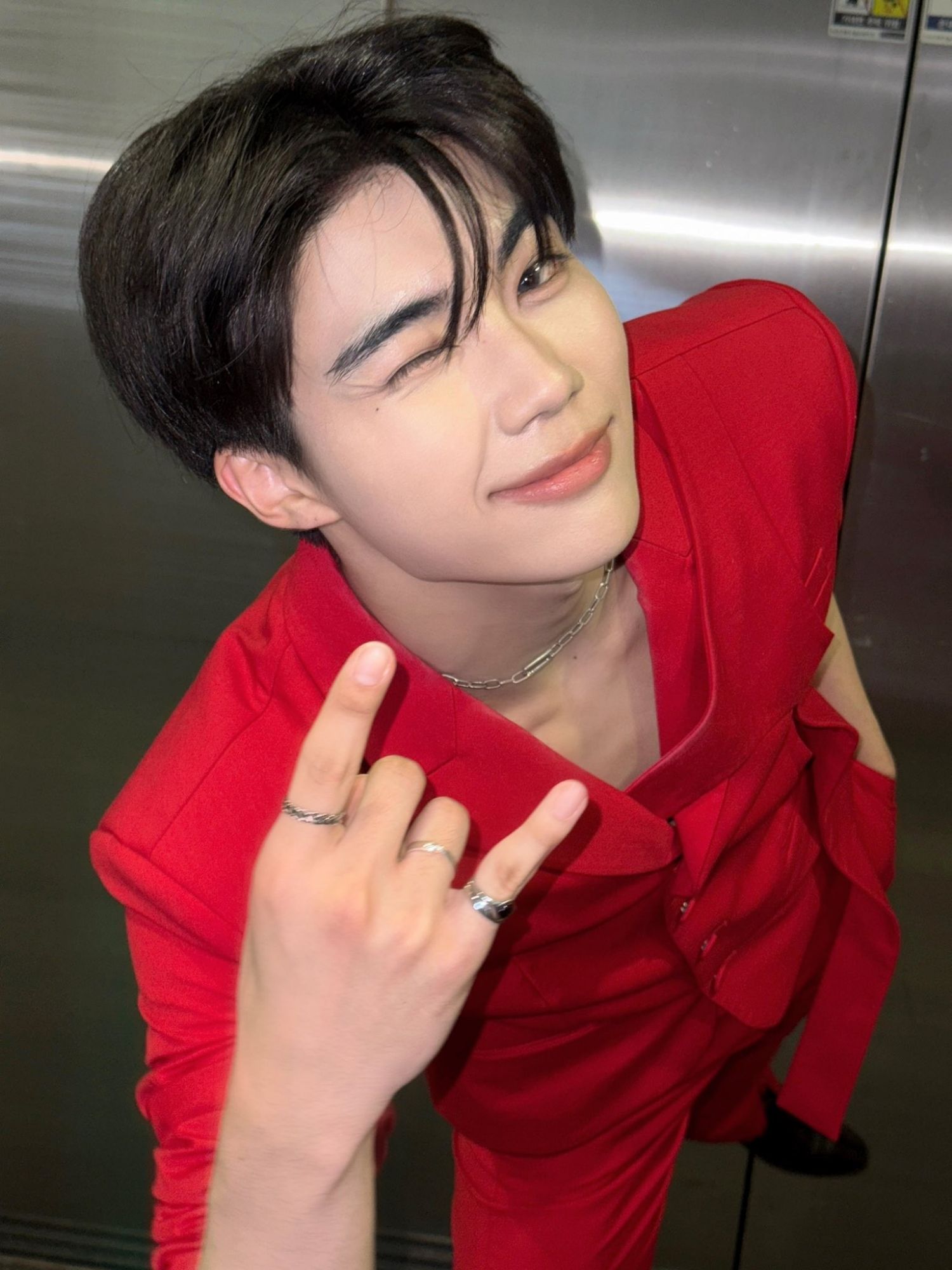 박건욱 (제로베이스원) 최근 활동샷