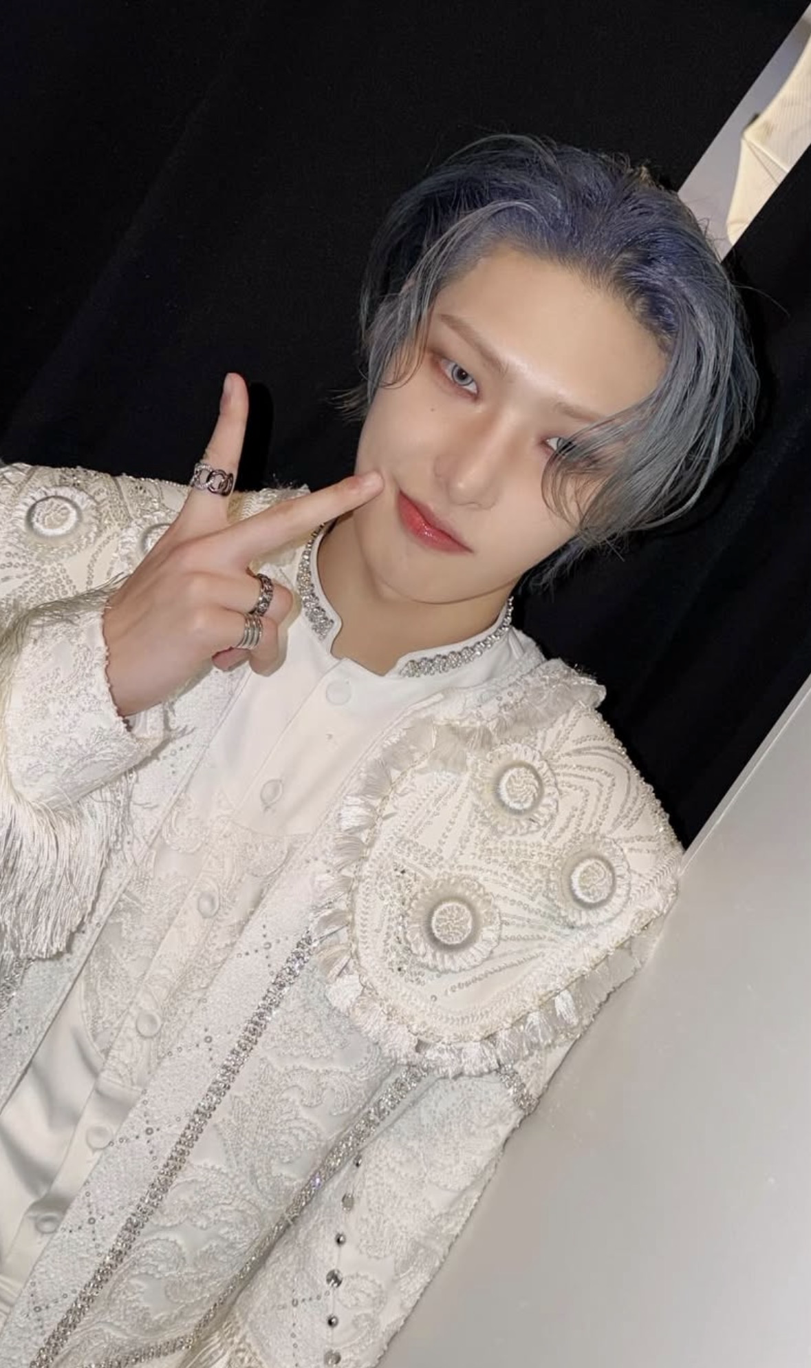 旼琦 (ATEEZ)的最新照片