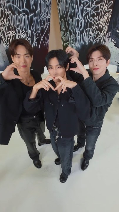Behind-the-scenes cut of Shownu (MONSTA X)