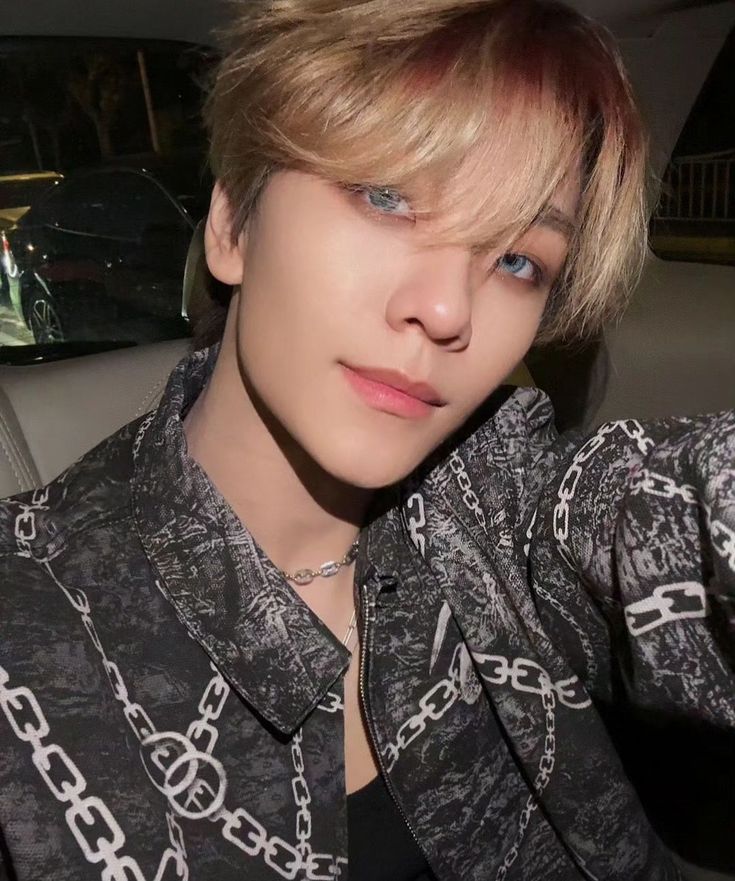 Recent activity shot of He Xinlong (ALPHA DRIVE ONE)