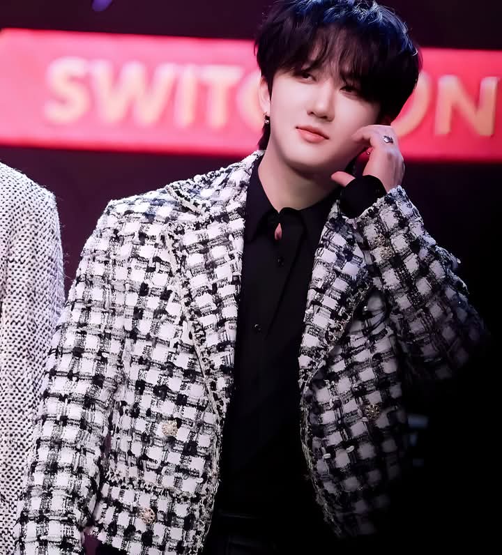 彰彬 (Stray Kids)的最新活动照片