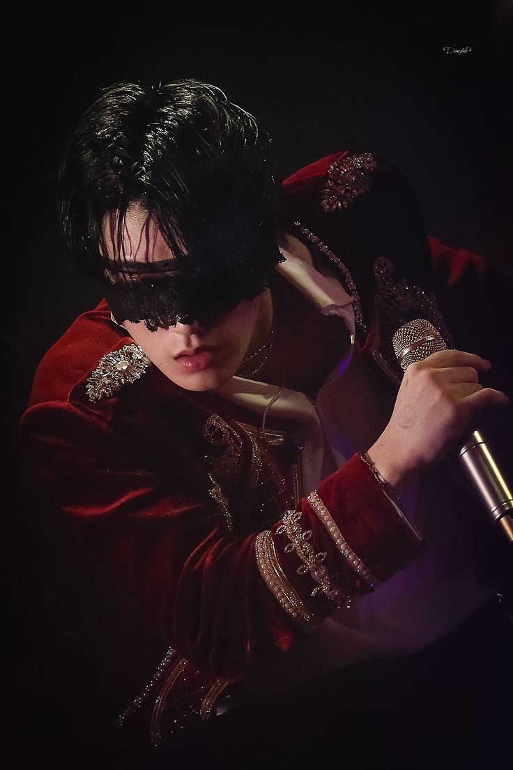 Foto aktivitas terbaru San (ATEEZ)