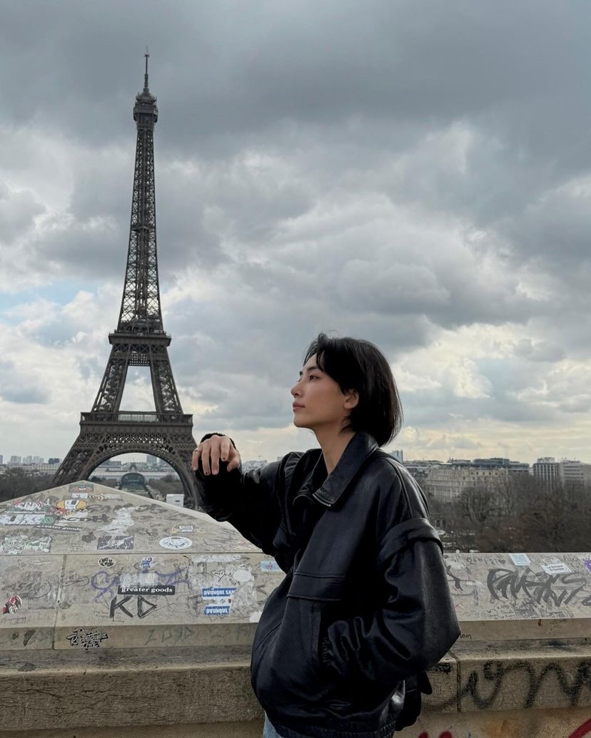 A moment captured by Jeonghan (SEVENTEEN)'s fan