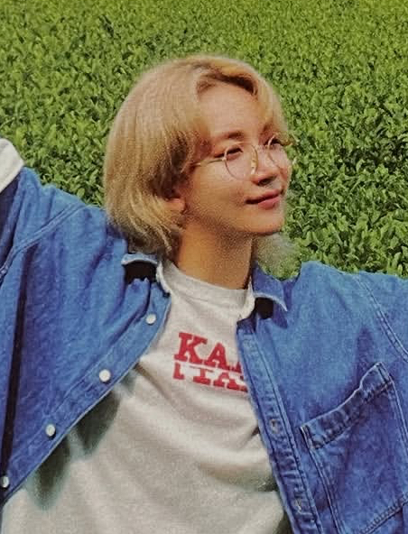 Latest photo of Jeonghan (SEVENTEEN)