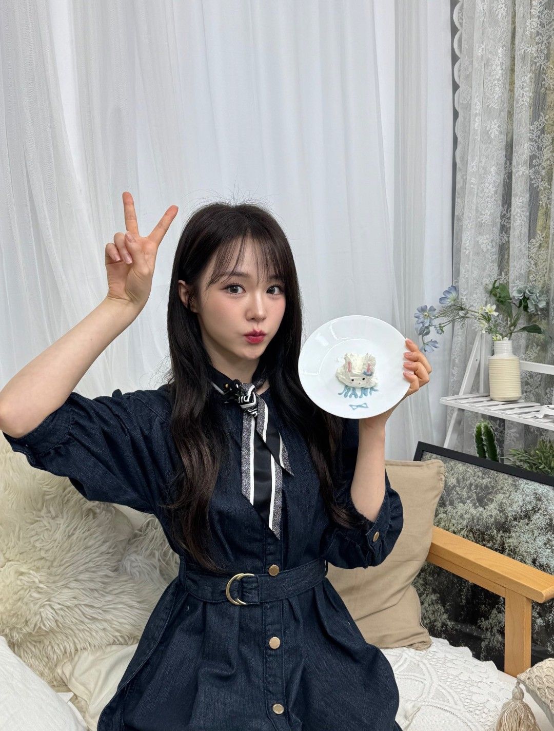 A moment captured by NANA (woo!ah!)'s fan
