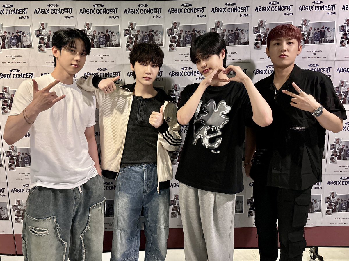 A moment captured by AB6IX's fan