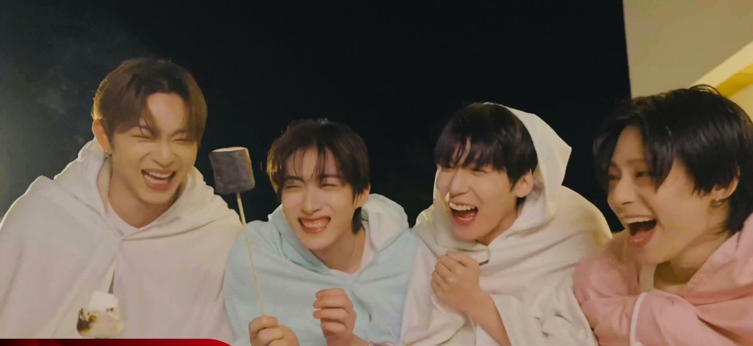 A moment captured by ONEUS's fan