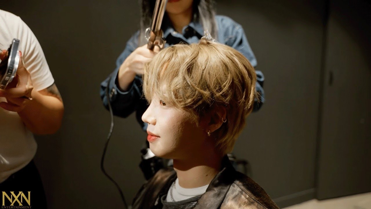 Behind-the-scenes cut of Lim Youngmin