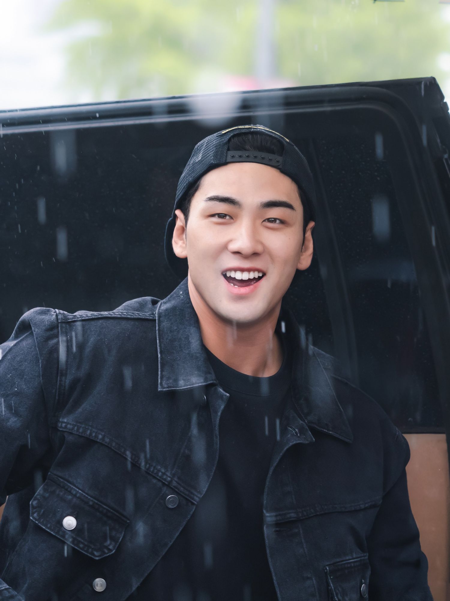 Latest photo of Baekho