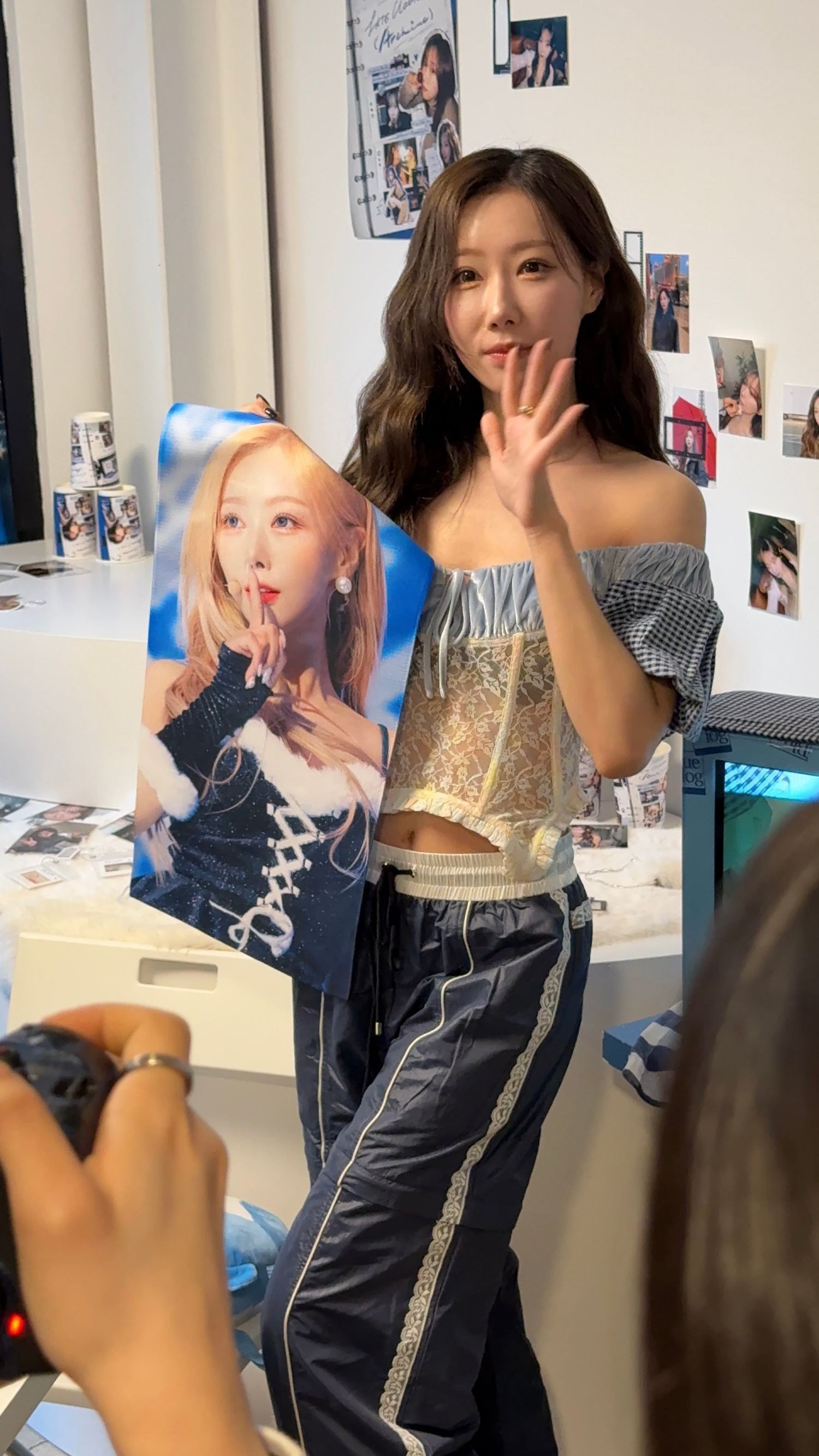 Today's most popular wallpaper in the Handong (DREAMCATCHER) community