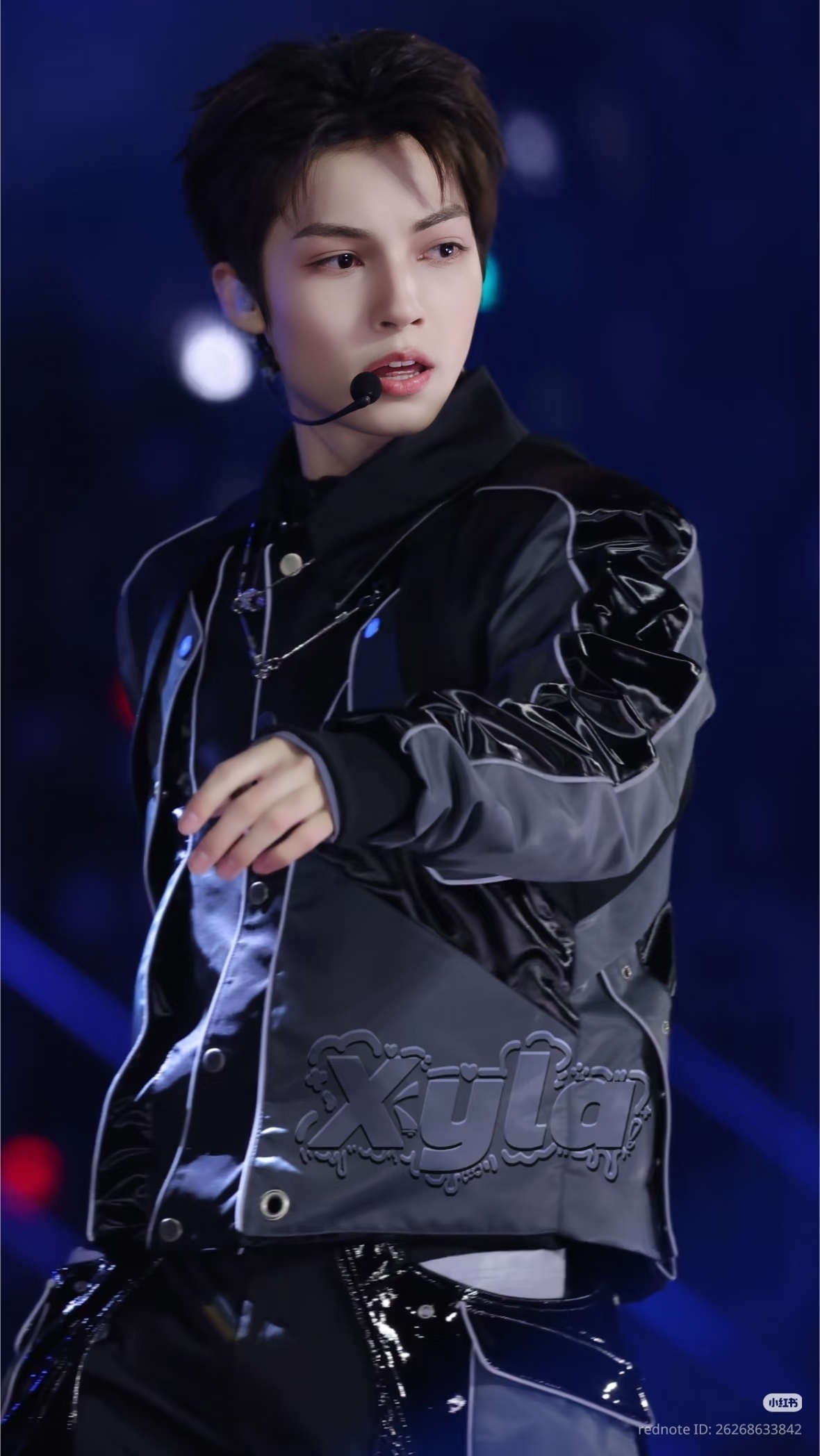 Behind-the-scenes cut of Charlie (SMTR25)