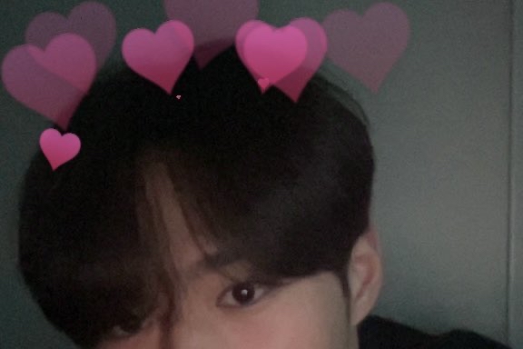 Behind-the-scenes cut of Kim Junseo (ALPHA DRIVE ONE)