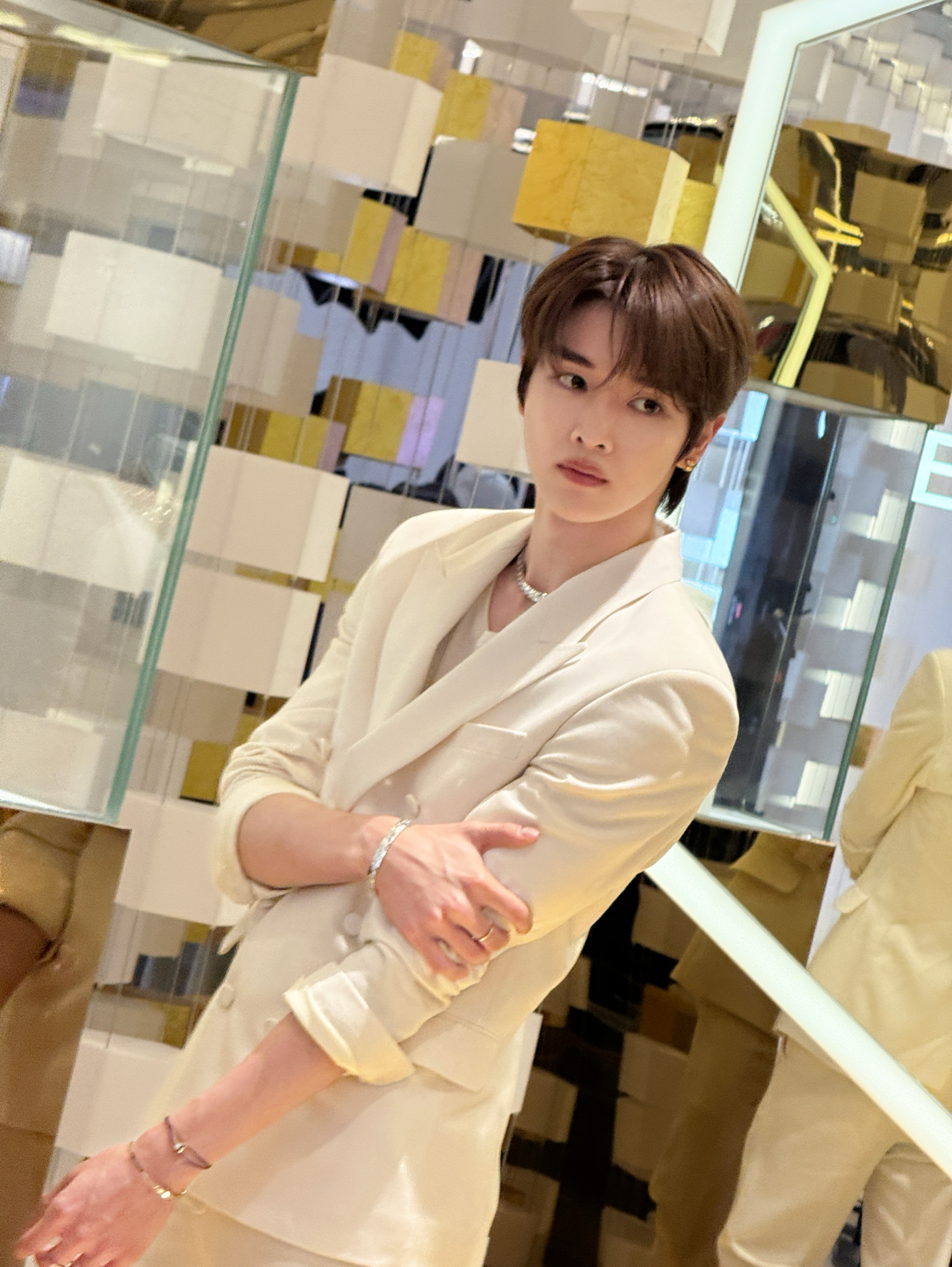 Behind-the-scenes cut of Sungchan (RIIZE)